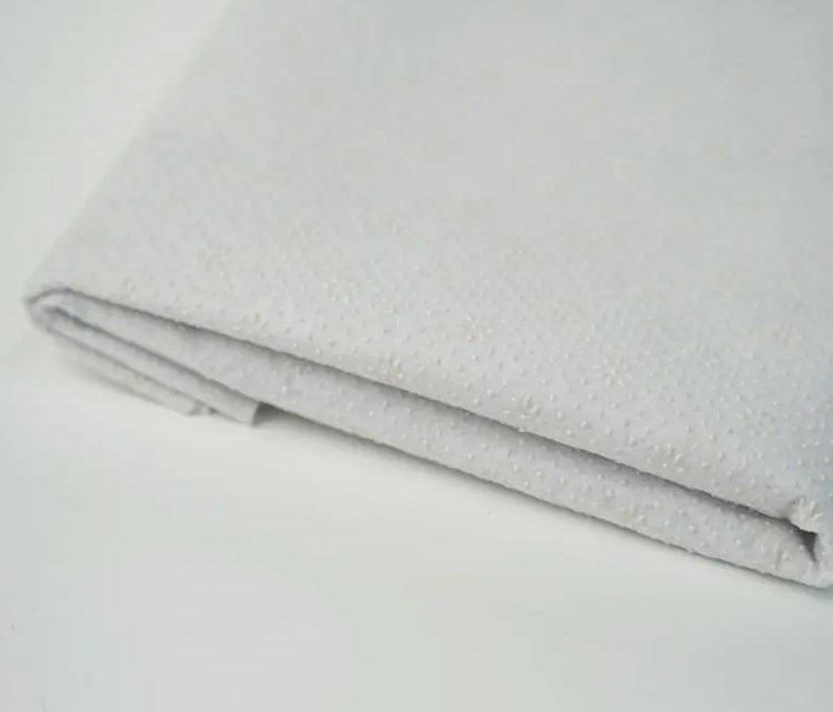 Zašto neklizajući tepisi postaju bitan izbor za moderne domove?